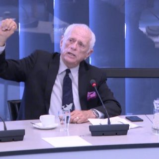 Ric O'Barry addresses Dutch Parliament on Dolphin Captivity