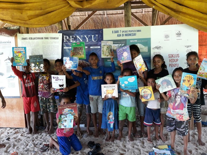 Kids learn the value of marine conservation, Flores, Indonesia.