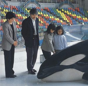 Ran, killer whale, with Prince Akishino, Crown Prince of Japan