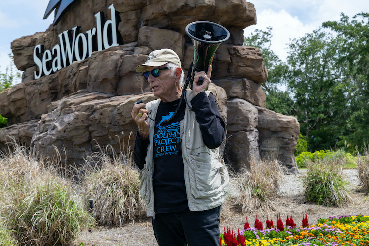Ric O’Barry attends the 13th annual Empty the Tanks event at SeaWorld in Orlando. Credit: Gwen McKenna